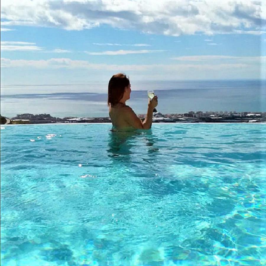 Villa Perla Blanca Sayalonga Bagian luar foto