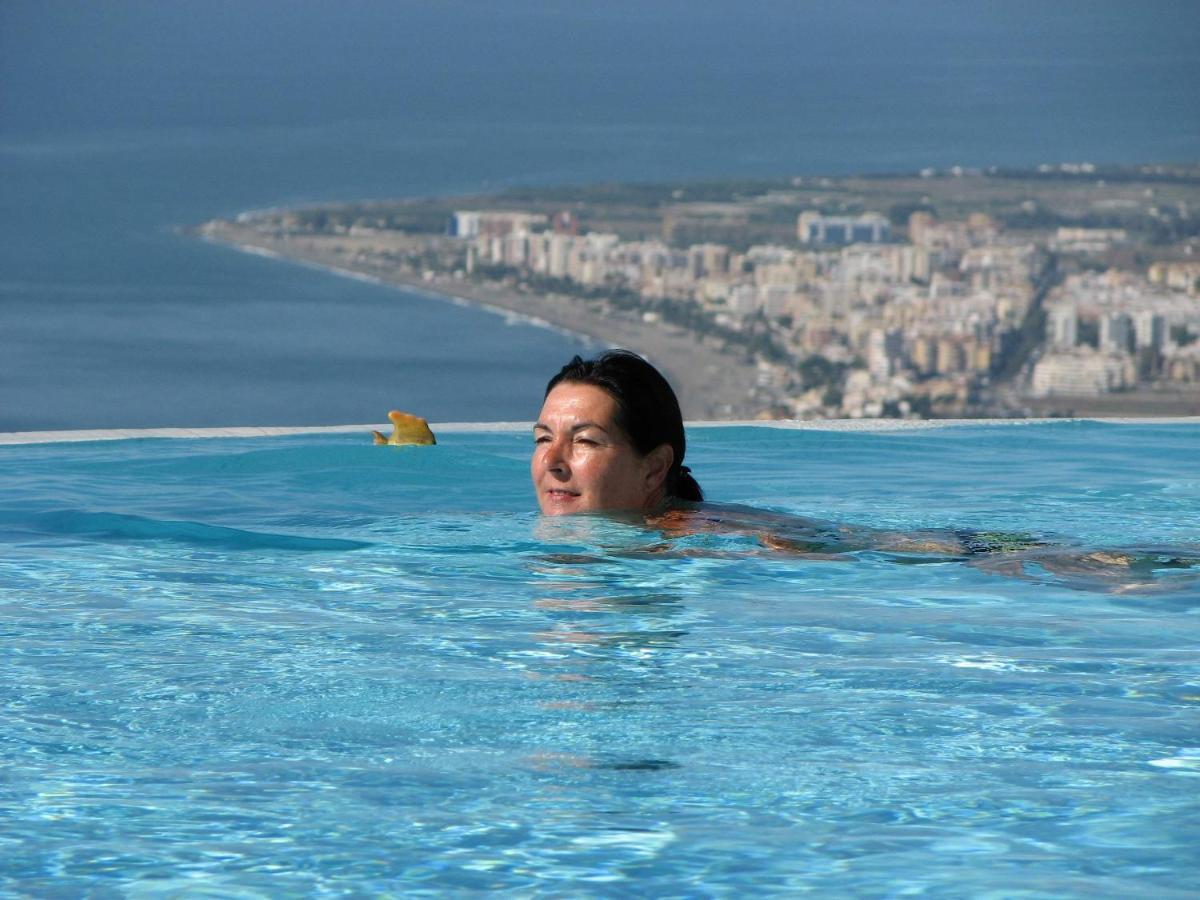 Villa Perla Blanca Sayalonga Bagian luar foto